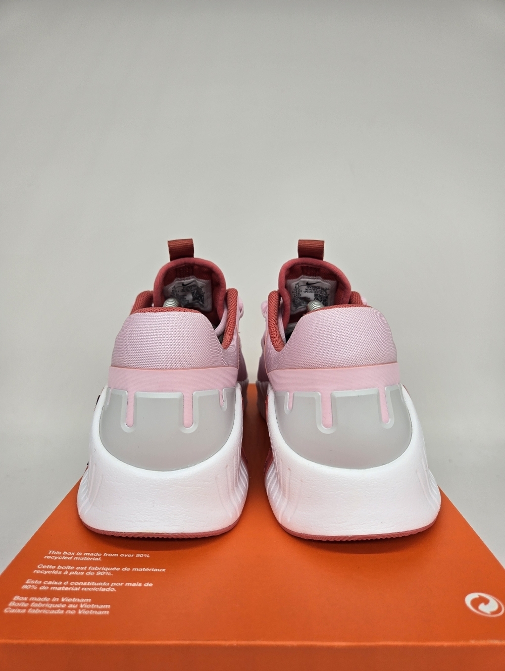 Nike Women's Free Metcon 5 Premium Pink Foam Women's Workout Shoes Size 9.5 - Picture 4 of 8